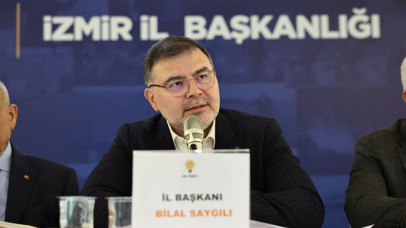 AK Partili Bilal Saygılı’dan İzmir’deki çöp sorununa sert tepki: “Şehri çürütüyorlar”