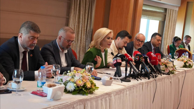 Bursalı: “Menemen’de 5 bin konutu da İzmirlilere tuzak kurmak için planlıyorlar”