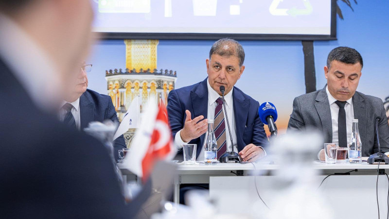 Başkan Tugay’dan Enerji Mesajı: “Kendi Yol Haritamızı Çizeceğiz”