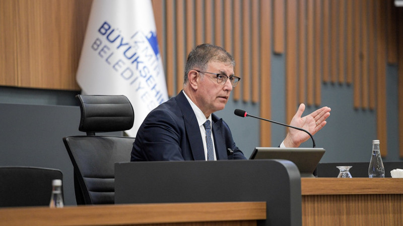 Cemil Tugay: Önce İzmir Büyükşehir Belediyesi’ne Gelsinler