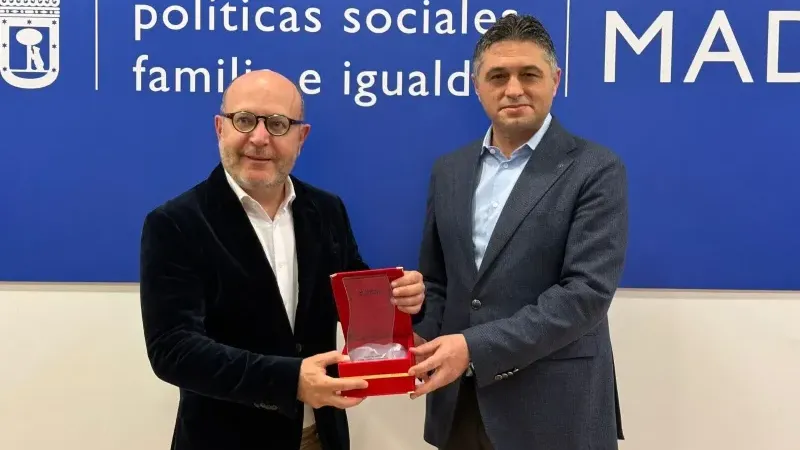 Serkan Acar Madrid Modelini Aliağa’ya Taşıyor