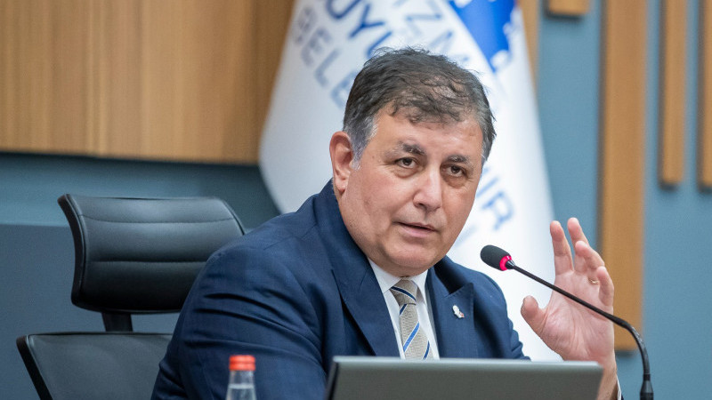 Cemil Tugay CHP'den istifa etti