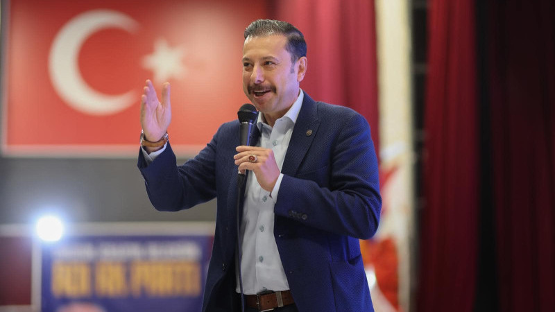 AK Partili Kaya'dan İzmir’deki Yol Sorunlarına Tepki